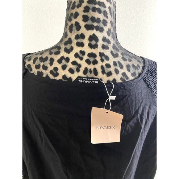 BloomChic NWT Black Embroidered Maxi Dress Plus 22-24 White Floral Sleeve Boho - Picture 4 of 4